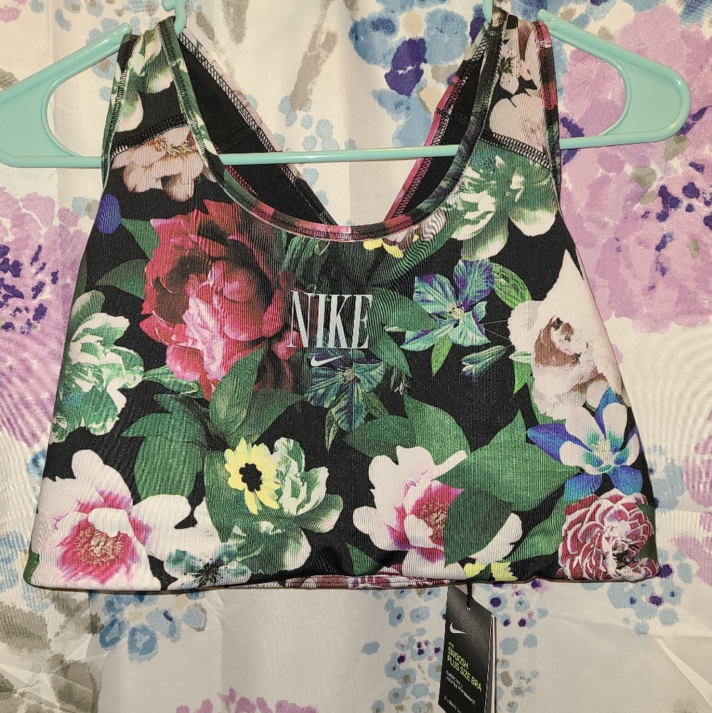 Nike Plus Bra